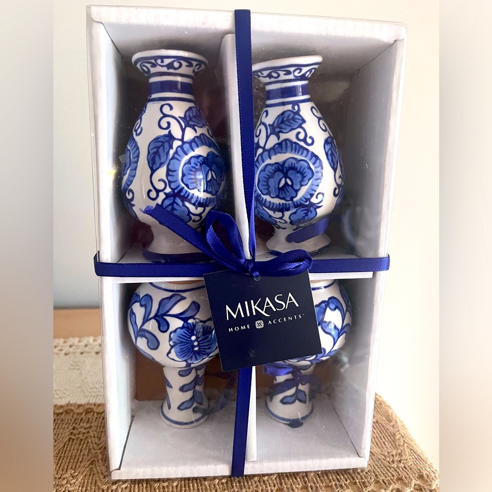 Mikasa Blue and White Ceramic Ornament Set